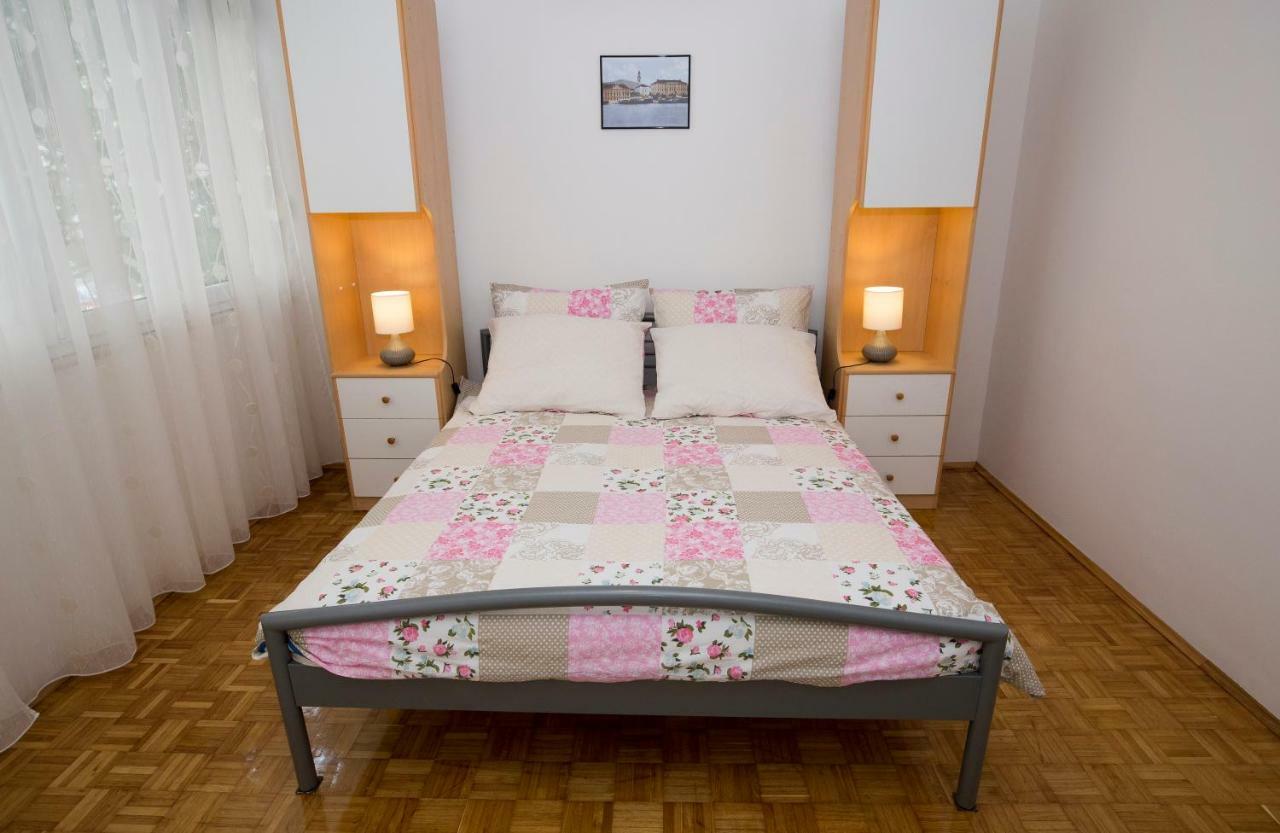 Apartments Put Plokita Smilja Split Luaran gambar